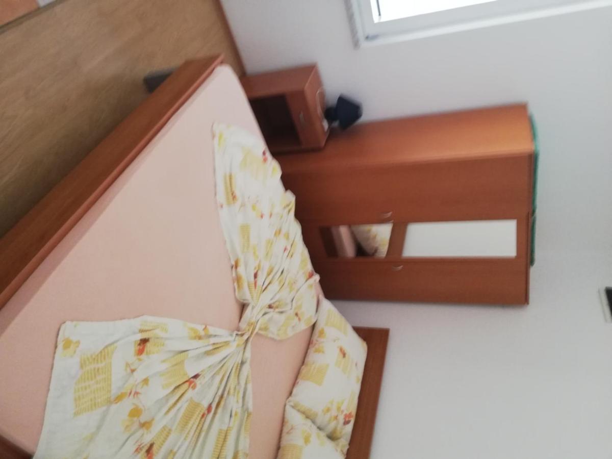 Kovacic Appartement Vir Buitenkant foto