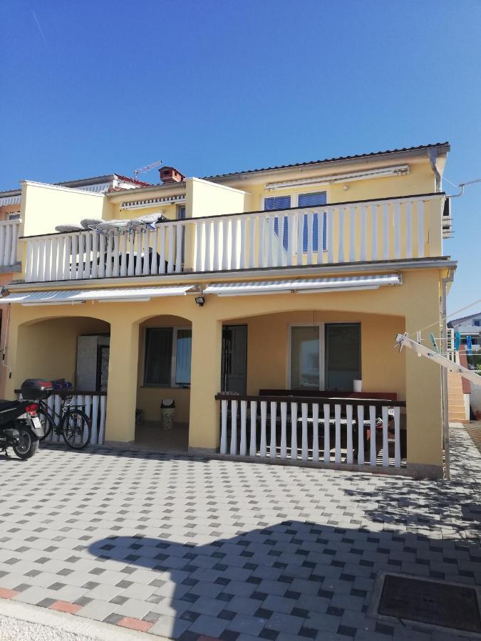Kovacic Appartement Vir Buitenkant foto
